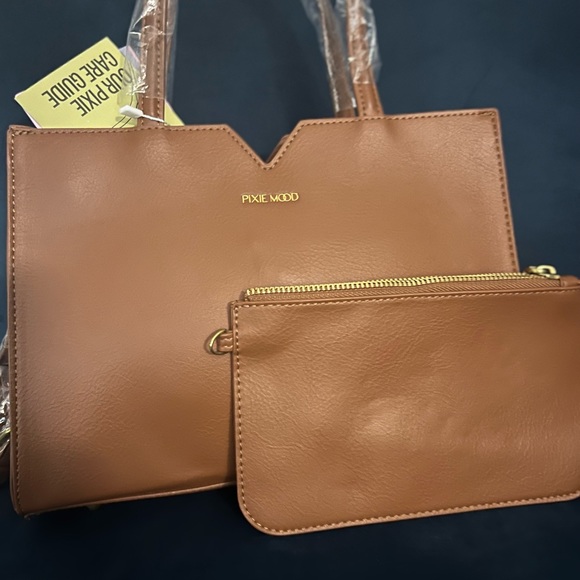 Mid-sized Tan Pixie Mood satchel - Picture 2 of 5